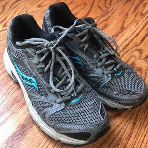 Saucony running shoes sneakers